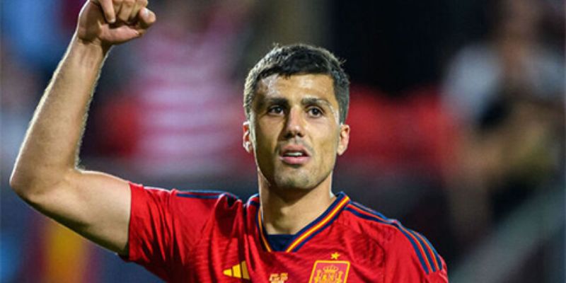 Rodri: From a defensive midfielder to an all-round player