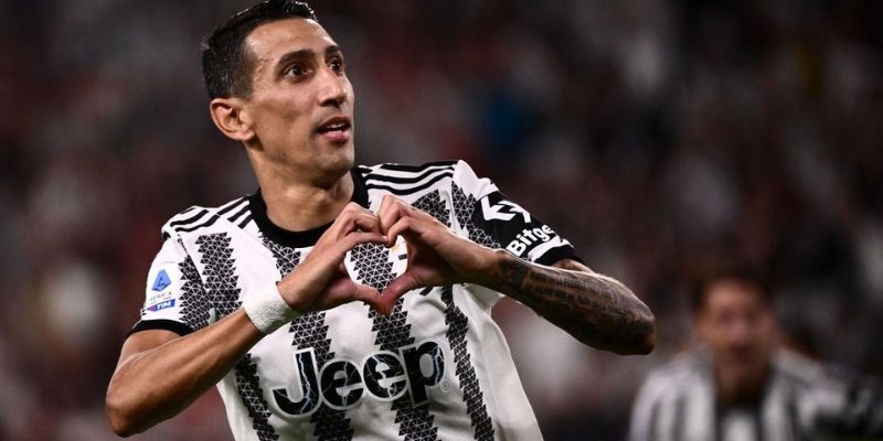 Football player Di Maria created a legend for the football world