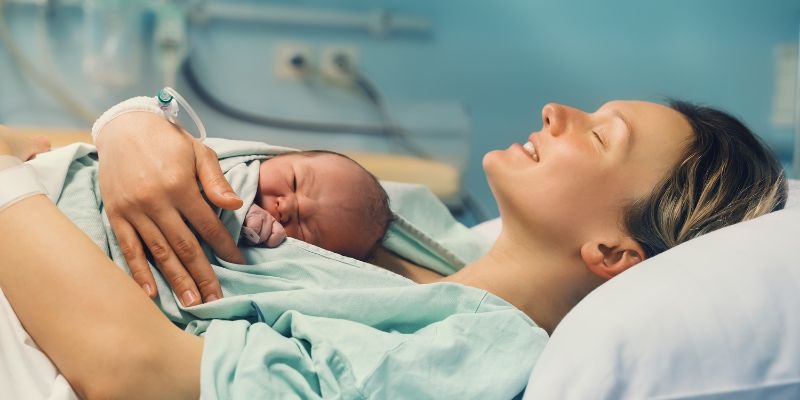 Dreaming about giving birth represents many positive meanings.
